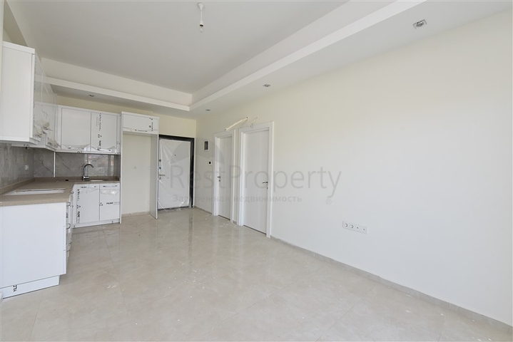 شقة ضمن مجمع يضم كافة الخدمات في افسلار / الانيا 