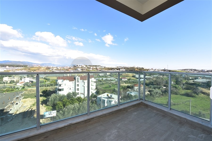 شقة ضمن مجمع يضم كافة الخدمات في افسلار / الانيا 