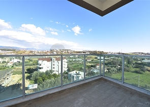 شقة ضمن مجمع يضم كافة الخدمات في افسلار / الانيا 