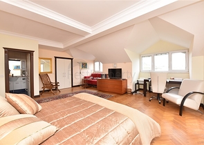 شقة دوبلكس واسعة - 3 غرف وصالة مفروشة - في اوبا / الانيا 