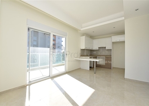 شقة غرفة وصالة -ضمن مجمع سكني جديد - في افسلار / الانيا 