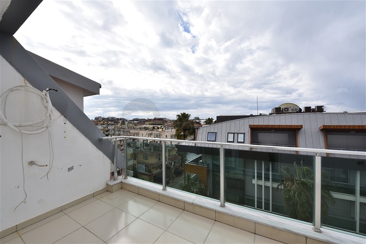 دوبلكس غرفتين وصالة -قريبة من البحر -ضمن مجمع سكني - في اوبا / الانيا 