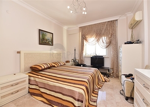 اطلالة بحر - شقة 3 غرف وصالة مفروشة -ضمن مجمع يضم خدمات 5 نجوم - في كارجيجاك / الانيا 