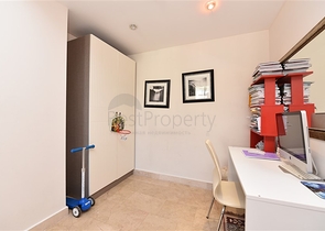 اطلالة بحر - شقة 3 غرف وصالة مفروشة -ضمن مجمع يضم خدمات 5 نجوم - في كارجيجاك / الانيا 