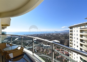 اطلالة بحر - شقة 3 غرف وصالة مفروشة -ضمن مجمع يضم خدمات 5 نجوم - في كارجيجاك / الانيا 