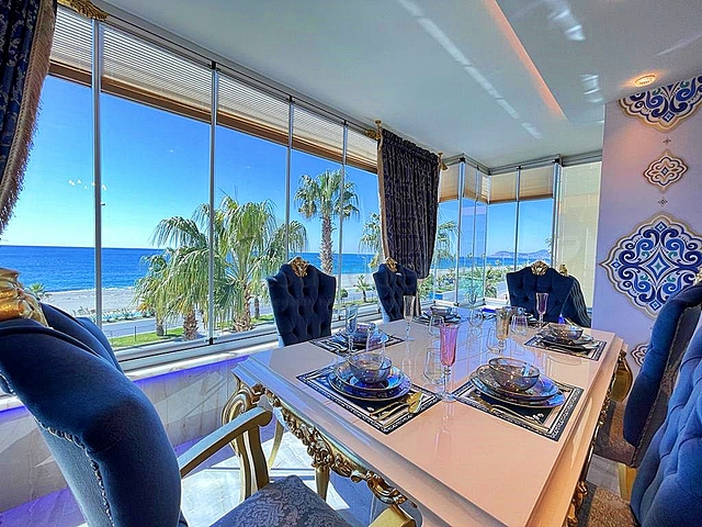 اطلالة مباشرة على البحر - غرفتين وصالة مفروشة - في محمودلار / الانيا 