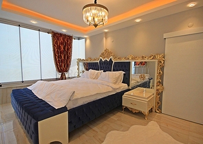 اطلالة مباشرة على البحر - غرفتين وصالة مفروشة - في محمودلار / الانيا 