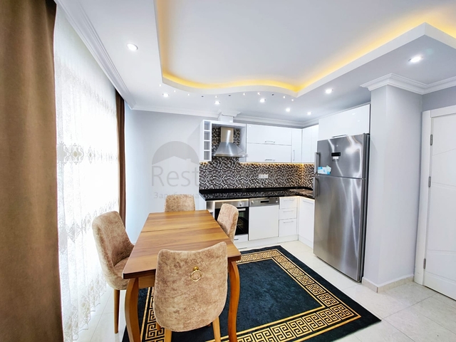 شقة غرفة وصالة مفروشة - ضمن مجمع سكني في محمودلار / الانيا 