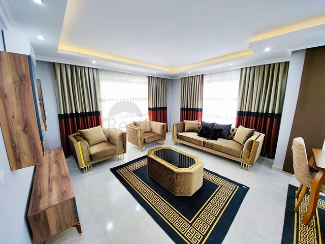 شقة غرفة وصالة مفروشة - ضمن مجمع سكني في محمودلار / الانيا 