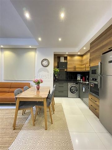 مجمع بخدمات فندقية - شقة غرفتين وصالة مفروشة - في محمودلار / الانيا 