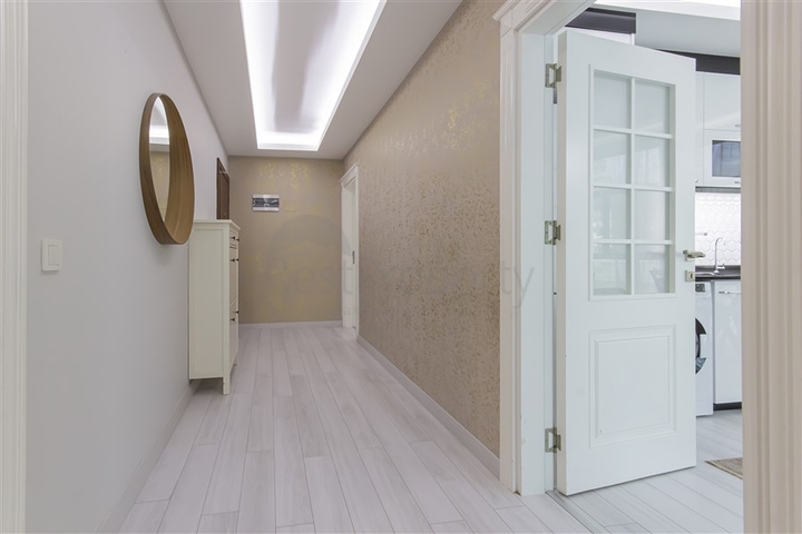 شقة فاخرة - غرفتين وصالة مفروشة - مجمع حديث - في محمودلار / الانيا 