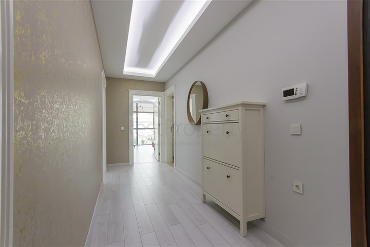 شقة فاخرة - غرفتين وصالة مفروشة - مجمع حديث - في محمودلار / الانيا 