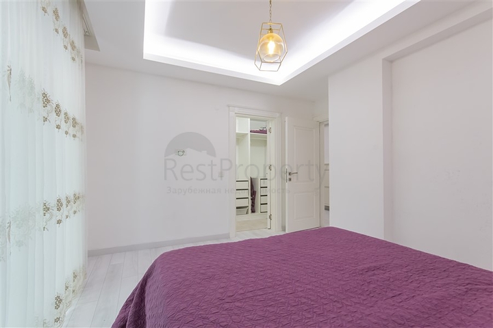 شقة فاخرة - غرفتين وصالة مفروشة - مجمع حديث - في محمودلار / الانيا 