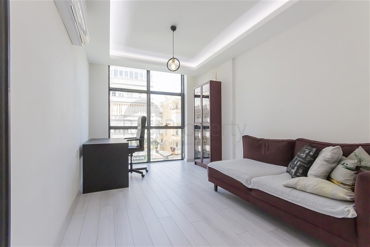 شقة فاخرة - غرفتين وصالة مفروشة - مجمع حديث - في محمودلار / الانيا 