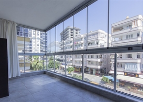 شقة فاخرة - غرفتين وصالة مفروشة - مجمع حديث - في محمودلار / الانيا 