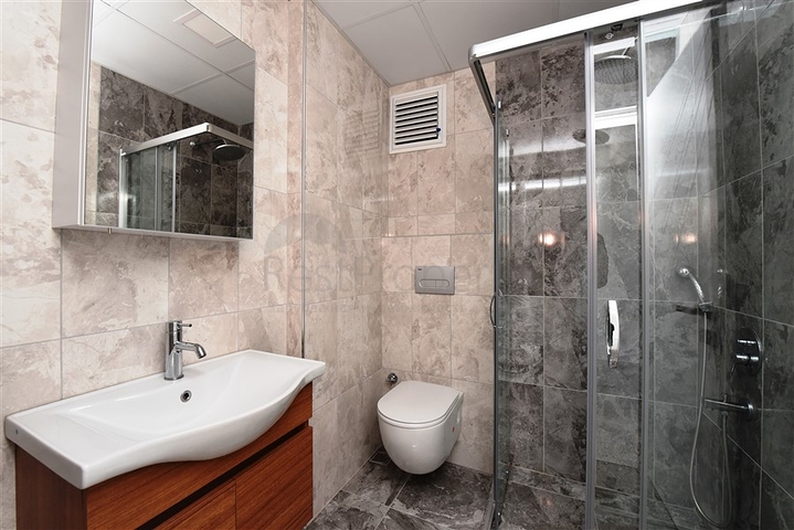 شقق للبيع في الانيا - غرفتين وصالة جديدة - ضمن مجمع سكني في اوبا / الانيا