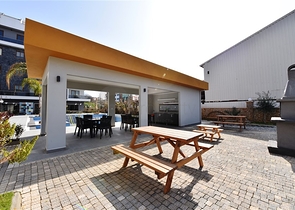 شقق للبيع في الانيا - غرفتين وصالة جديدة - ضمن مجمع سكني في اوبا / الانيا