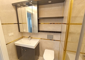 مجمع بخدمات فاخرة - شقة غرفتين وصالة - في محمودلار / الانيا