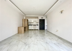 شقة جديدة بسعر مناسب - غرفة وصالة ضمن مجمع قريب من البحر - في محمودلار / الانيا 