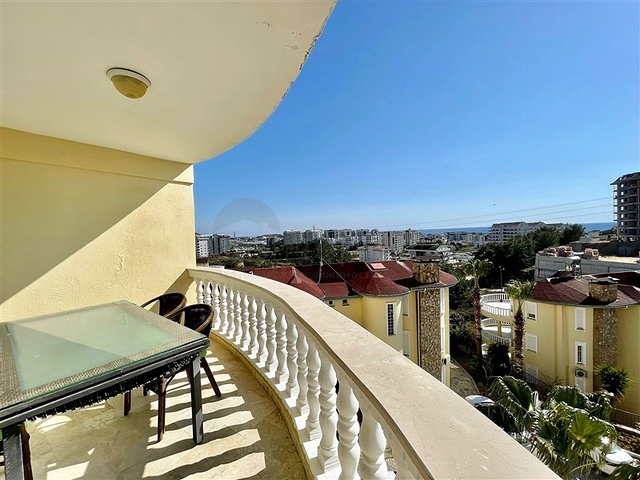 اطلالة بحر - شقة غرفتين وصالة مفروشة - ضمن مجمع سكني في افسلار / الانيا 