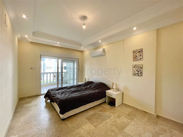 اطلالة بحر - شقة غرفتين وصالة مفروشة - ضمن مجمع سكني في افسلار / الانيا 