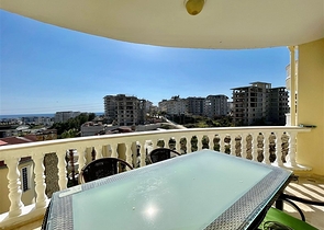 اطلالة بحر - شقة غرفتين وصالة مفروشة - ضمن مجمع سكني في افسلار / الانيا 