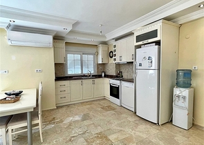 اطلالة بحر - شقة غرفتين وصالة مفروشة - ضمن مجمع سكني في افسلار / الانيا 