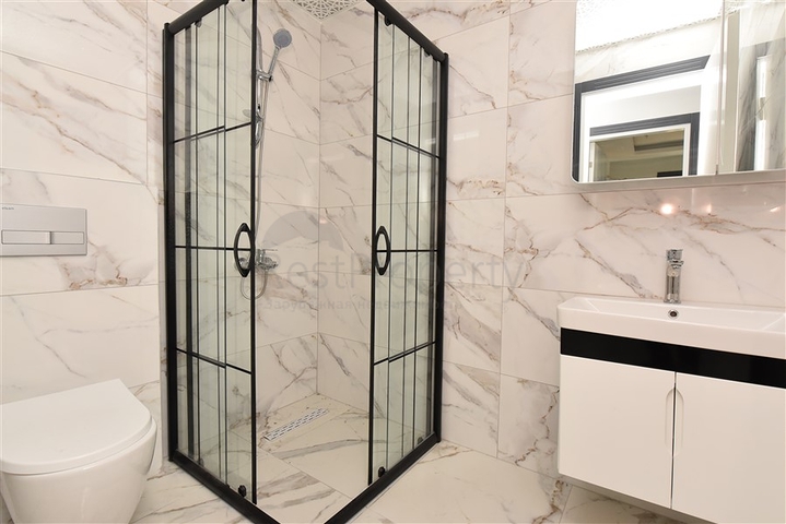 عقارات في الانيا - شقة غرفتين وصالة ضمن مجمع حديث - في منطقة محمودلار 