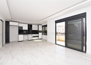 عقارات في الانيا - شقة غرفتين وصالة ضمن مجمع حديث - في منطقة محمودلار 