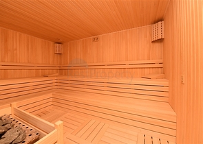 شقة فاخرة - تصميم 2 غرفة وصالة -قريبة من البحر - في محمودلار / الانيا 