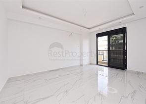 شقق للبيع في الانيا - ضمن مجمع فاخر قريب من البحر والاسواق - غرفتين وصالة -محمودلار / الانيا 