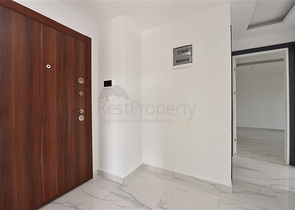 شقق للبيع في الانيا - ضمن مجمع فاخر قريب من البحر والاسواق - غرفتين وصالة -محمودلار / الانيا 