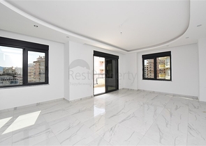 مجمع انيق - شقة غرفتين وصالة - قريبة من البحر - في محمودلار / الانيا 