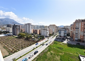 مجمع انيق - شقة غرفتين وصالة - قريبة من البحر - في محمودلار / الانيا 