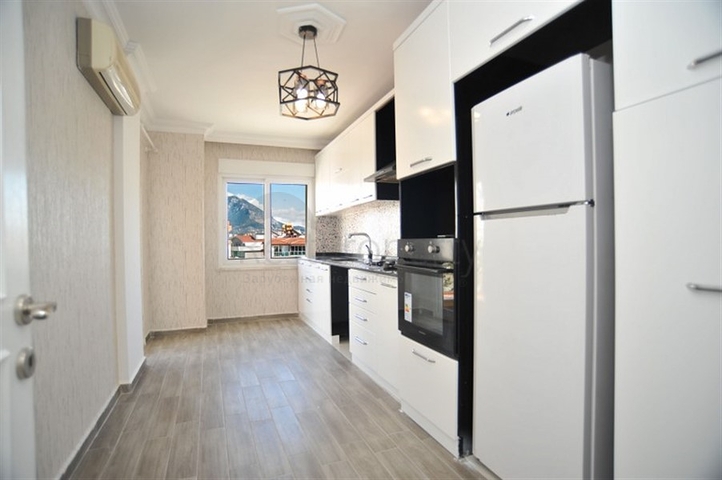 مطبخ منفصل - دوبلكس  4 غرف وصالة مفروشة - في جيكجلي / الانيا 