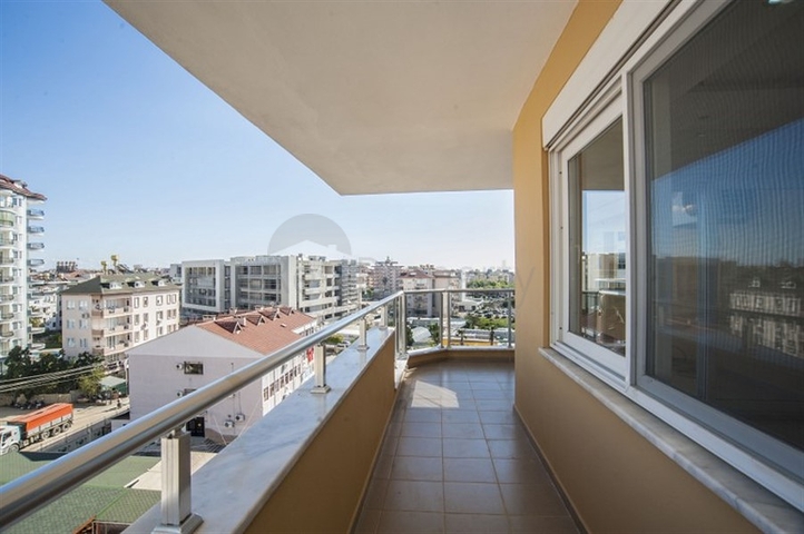 مطبخ منفصل - دوبلكس  4 غرف وصالة مفروشة - في جيكجلي / الانيا 