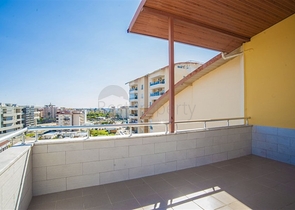 مطبخ منفصل - دوبلكس  4 غرف وصالة مفروشة - في جيكجلي / الانيا 