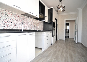 مطبخ منفصل - دوبلكس  4 غرف وصالة مفروشة - في جيكجلي / الانيا 