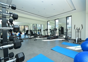 شقة غرفة وصالة ضمن مجمع حديث - في محمودلار / الانيا 