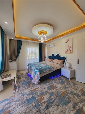 دوبلكس انيقة 3 غرف وصالة - اطلالة جبلية ساحرة - في محمودلار / الانيا 