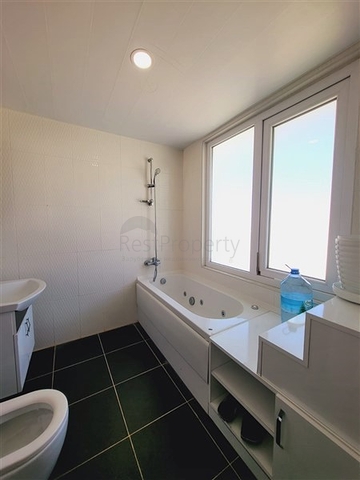 دوبلكس انيقة 3 غرف وصالة - اطلالة جبلية ساحرة - في محمودلار / الانيا 