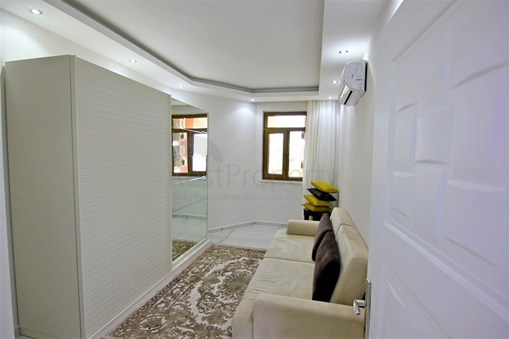 شقة واسعة 3 غرف وصالة -مفروشة -في محمودلار / الانيا 