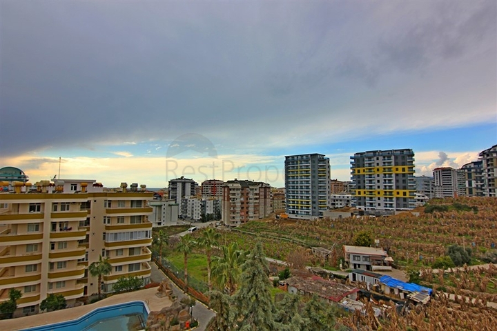 شقة واسعة 3 غرف وصالة -مفروشة -في محمودلار / الانيا 