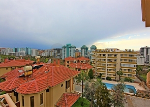 شقة واسعة 3 غرف وصالة -مفروشة -في محمودلار / الانيا 