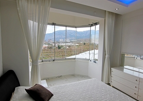 شقة واسعة 3 غرف وصالة -مفروشة -في محمودلار / الانيا 