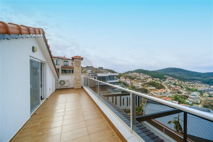 اطلالة بحر - فيلا مستقلة - 3 غرف وصالة - مسبح خاص - في كارجيجاك / الانيا