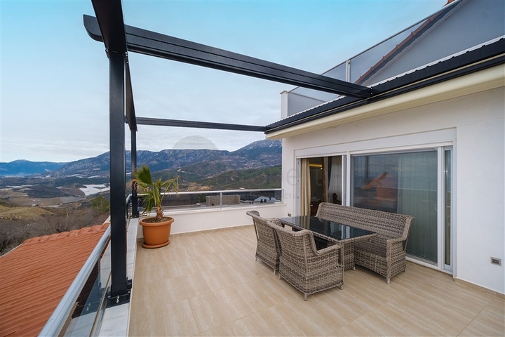 اطلالة بحر - فيلا مستقلة - 3 غرف وصالة - مسبح خاص - في كارجيجاك / الانيا