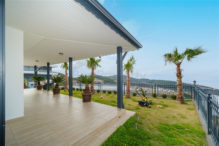 اطلالة بحر - فيلا مستقلة - 3 غرف وصالة - مسبح خاص - في كارجيجاك / الانيا