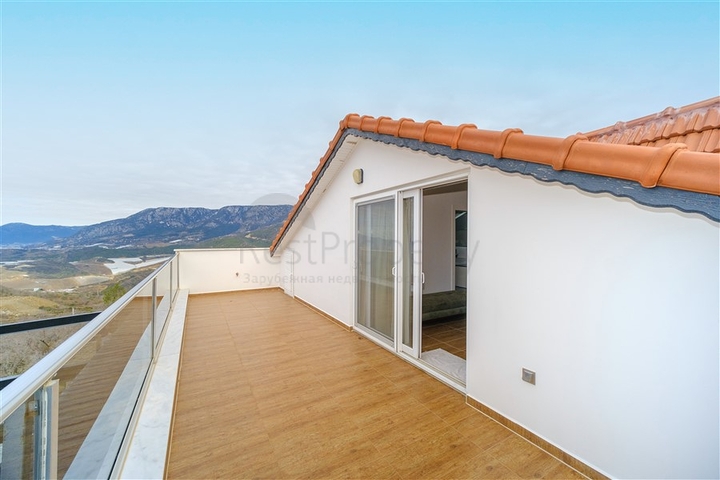 اطلالة بحر - فيلا مستقلة - 3 غرف وصالة - مسبح خاص - في كارجيجاك / الانيا