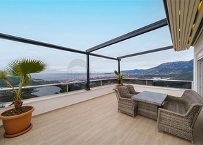 اطلالة بحر - فيلا مستقلة - 3 غرف وصالة - مسبح خاص - في كارجيجاك / الانيا